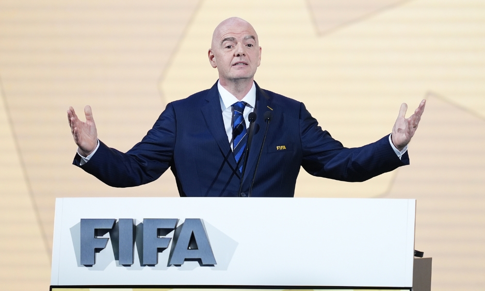 詹姆斯谈东契奇交易：因为我没被交易过，我无法设身处地.